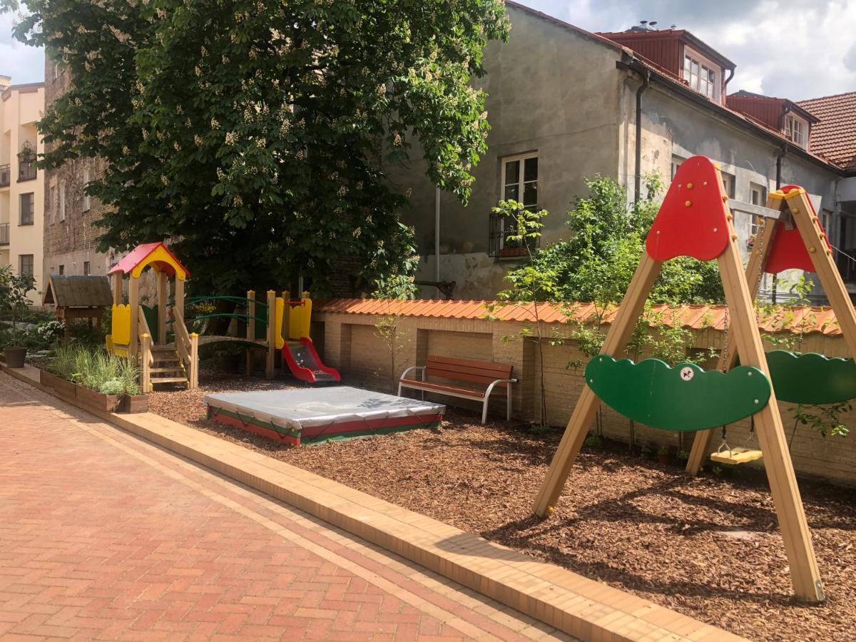 Uzupis Apartments - Old Town فيلنيوس المظهر الخارجي الصورة