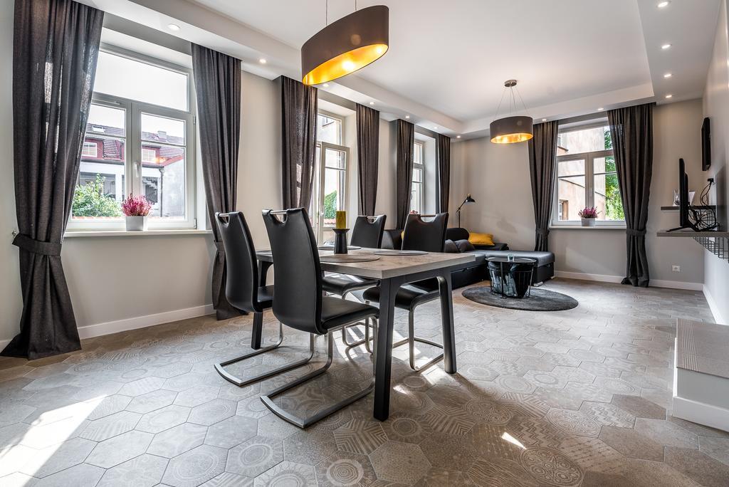 Uzupis Apartments - Old Town فيلنيوس المظهر الخارجي الصورة